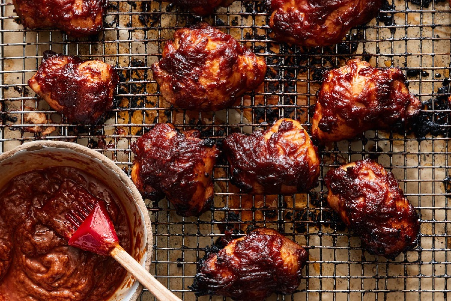 Grilled Chicken Thighs In Honey Butter With Barbecue Sauce
