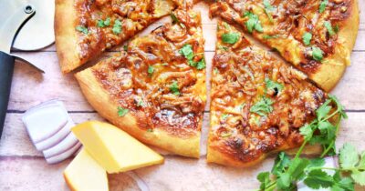 Pizza with Barbecued Chicken